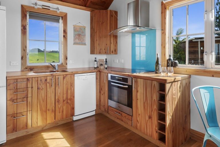 Photo of property in 107c Hall Road, Tinopai, 0593