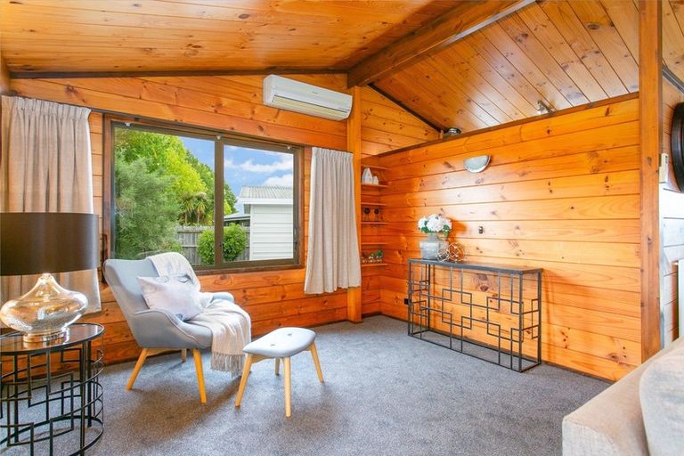 Photo of property in 36 Browning Street, Leamington, Cambridge, 3432