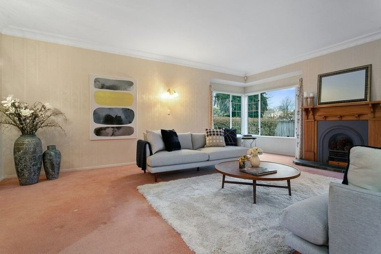 Photo of property in 29 Hamilton Road, Cambridge, 3434