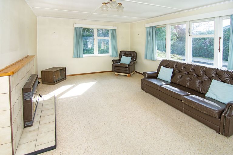 Photo of property in 248 High Street North, Carterton, 5713