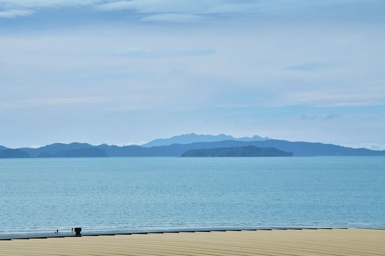 Photo of property in 33a Rosario Crescent, Red Beach, 0932