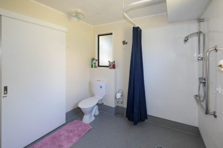 Photo of property in 18b Rose Street, Ranui, Porirua, 5024