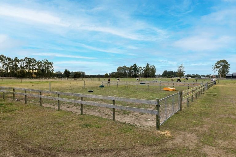 Photo of property in 25 Long View Lane, Swannanoa, Rangiora, 7475