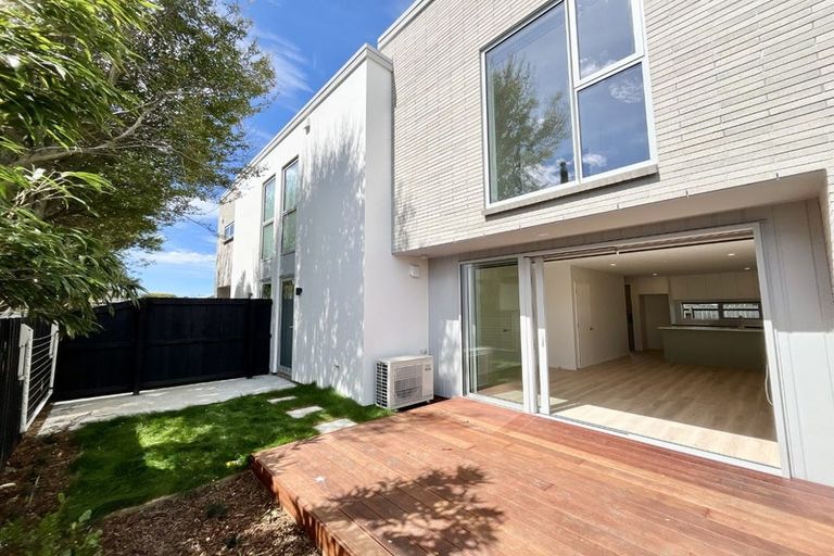 Photo of property in 2/15 Sumner Street, Spreydon, Christchurch, 8024