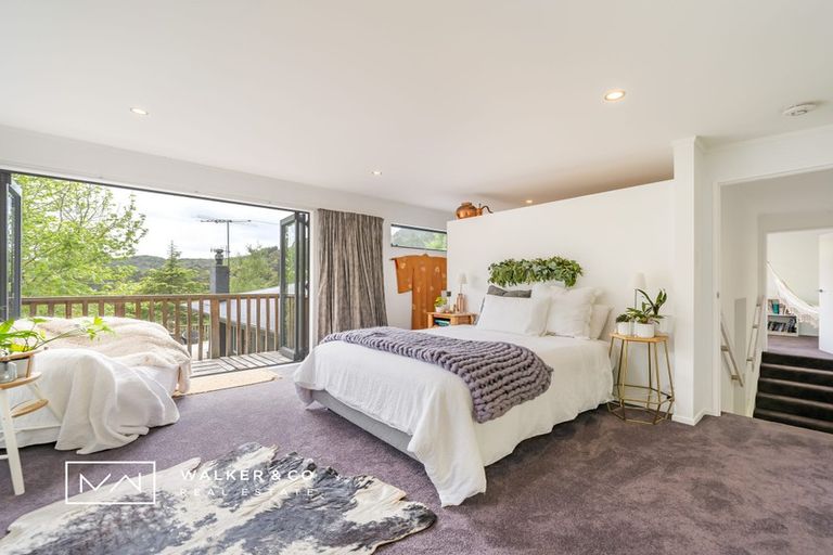 Photo of property in 48 Jocelyn Crescent, Pinehaven, Upper Hutt, 5019