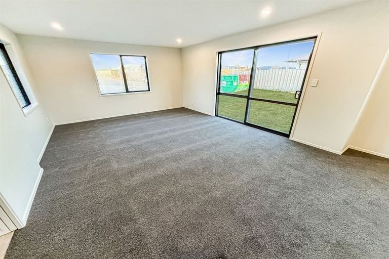 Photo of property in 15 Merino Crescent, Amberley, 7410
