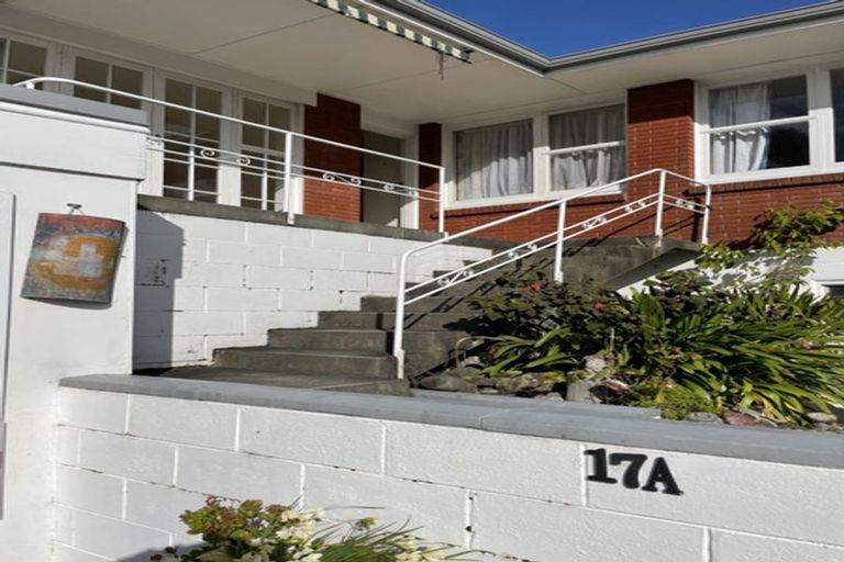 Photo of property in 17a Roderick Street, Otumoetai, Tauranga, 3110