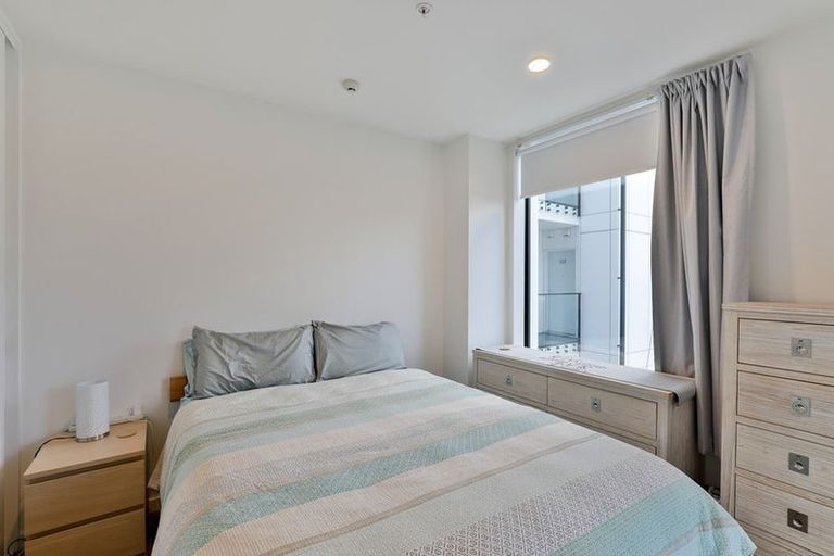 Photo of property in 312/19 Rawene Road, Birkenhead, Auckland, 0626