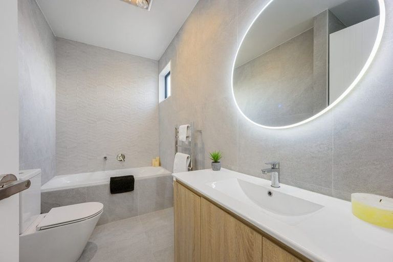 Photo of property in 82 Tarapuka Road, Westgate, Auckland, 0814