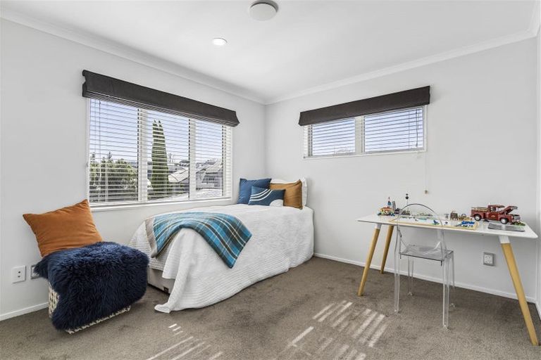 Photo of property in 80b Moore Street, Howick, Auckland, 2014