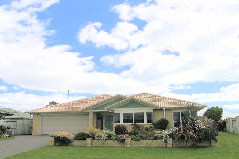 Photo of property in 6 Denny Hulme Drive, Mount Maunganui, 3116
