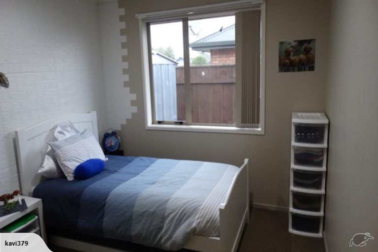 Photo of property in 27 Branigan Parade, Kelvin Grove, Palmerston North, 4414