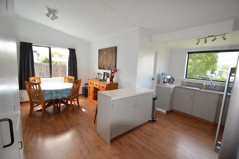 Photo of property in 10 Linrosa Place, Cromwell, 9310