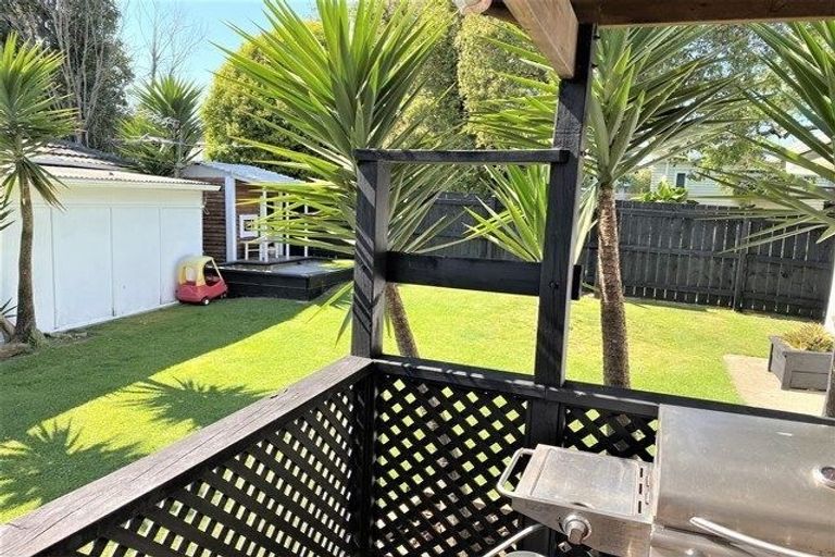 Photo of property in 11a View Road, Papakura, 2110