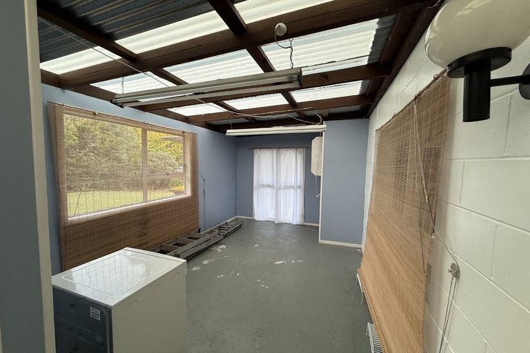 Photo of property in 4 Seakens Way, Glen Eden, Auckland, 0602