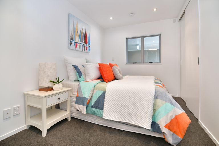 Photo of property in 305/252 Centreway Road, Orewa, 0931