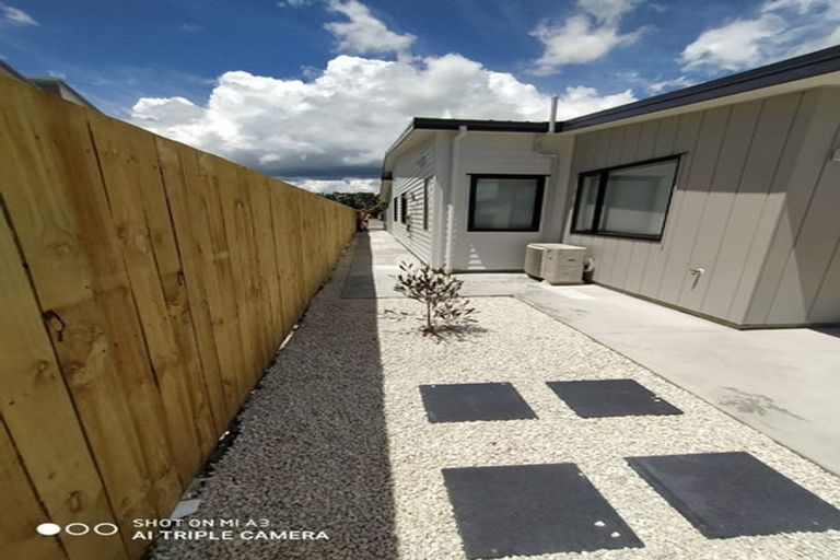 Photo of property in 32 Combat Street, Papakura, 2110