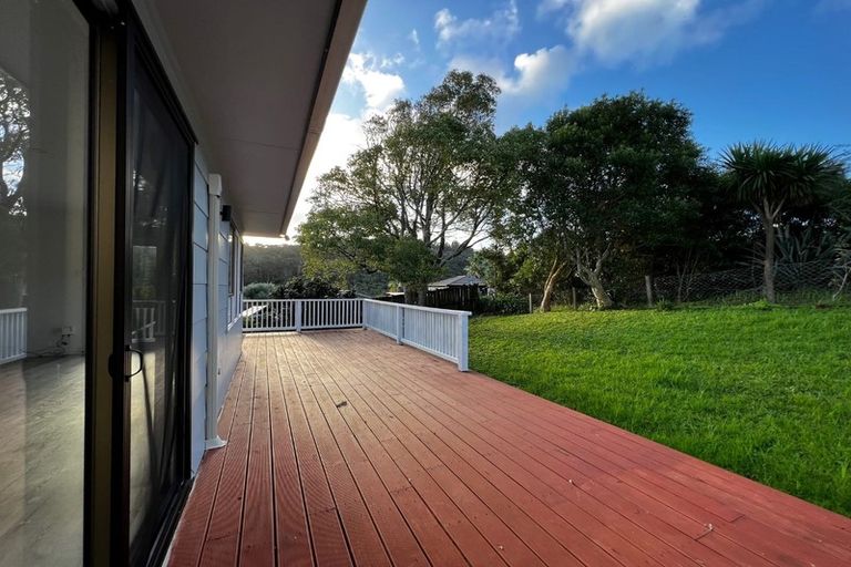 Photo of property in 2/69 Simon Ellice Drive, Bayview, Auckland, 0629