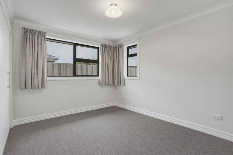 Photo of property in 142b Melbourne Street, South Dunedin, Dunedin, 9012