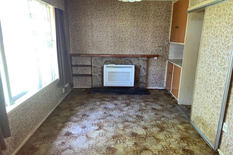 Photo of property in 30 Middlepark Road, Sockburn, Christchurch, 8042