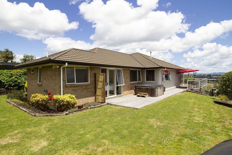 Photo of property in 22 Raddington Way, Huntington, Hamilton, 3210