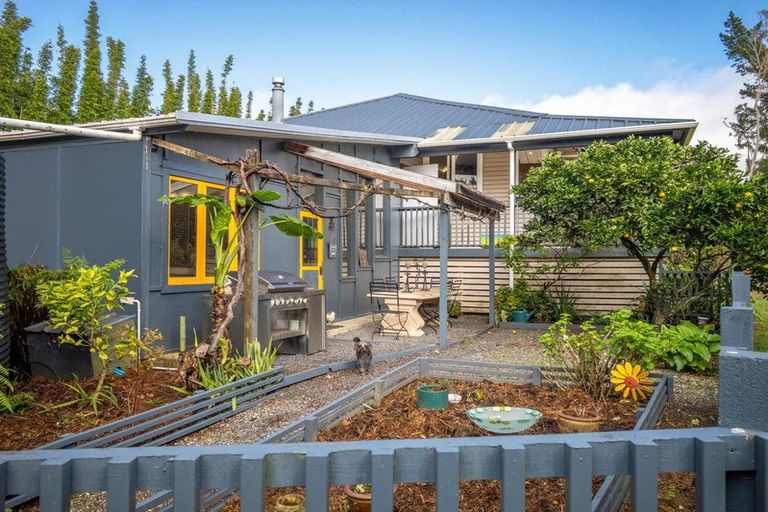 Photo of property in 1688b Springbank Road, Kerikeri, 0293