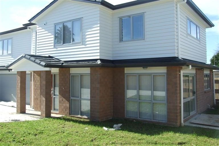 Photo of property in 46a Russell Road, Manurewa, Auckland, 2102