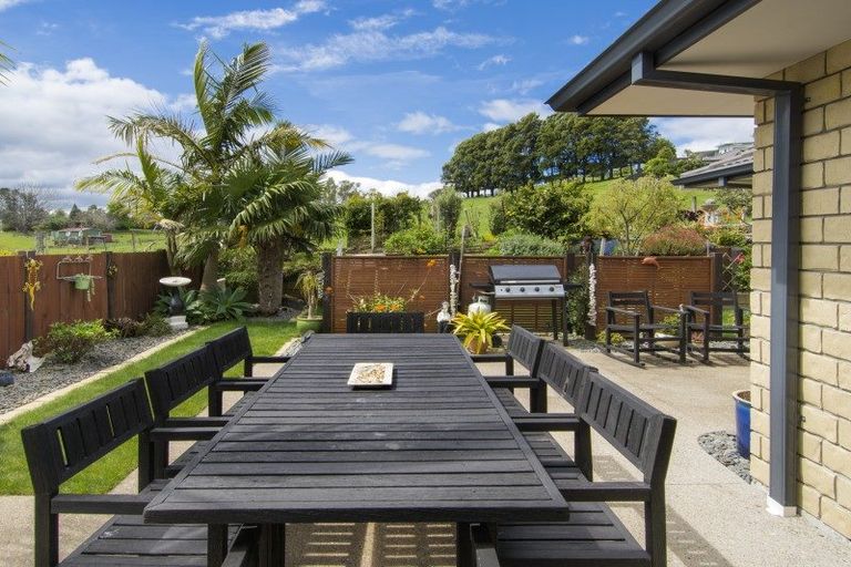 Photo of property in 8 Ibis Way, Welcome Bay, Tauranga, 3112