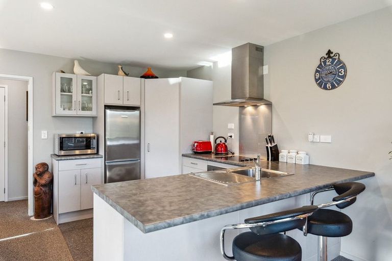 Photo of property in Georgia Estate, 4/3 Georgia Grove, Paraparaumu, 5032