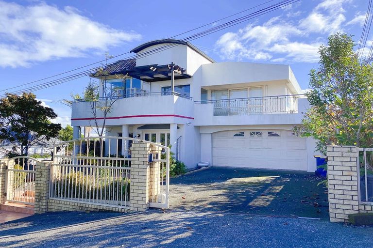 Photo of property in 5 Balmain Road, Birkenhead, Auckland, 0626