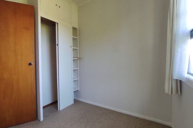 Photo of property in 10 Beaufield Lane, Te Atatu Peninsula, Auckland, 0610