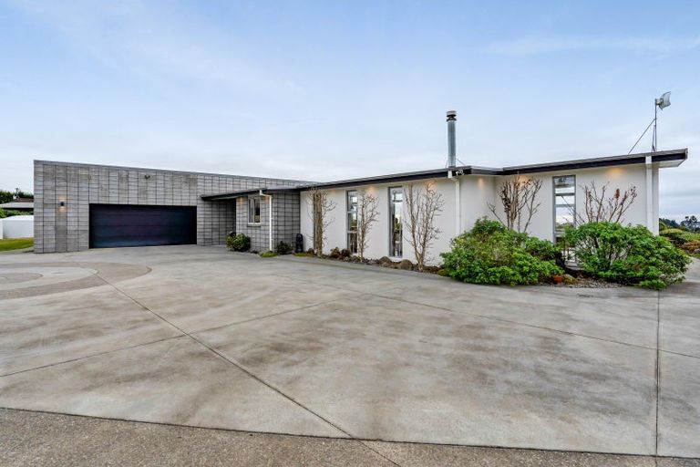 Photo of property in 11 Wilson Road, Urenui, 4375