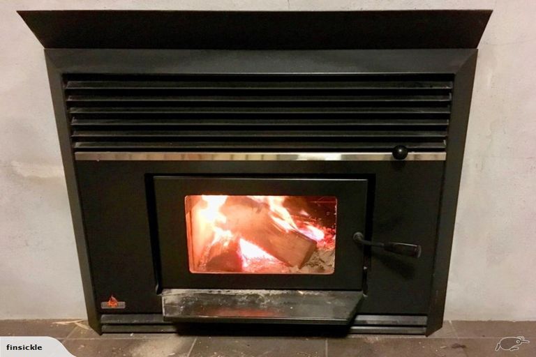 Photo of property in 18 Locking Street, Nelson South, Nelson, 7010