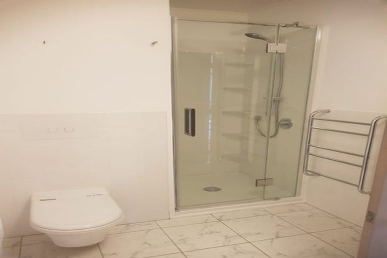 Photo of property in 2/9 Wilkinson Street, Oriental Bay, Wellington, 6011