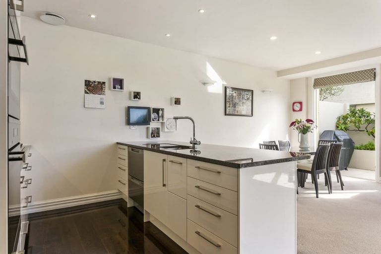Photo of property in 25 Taurarua Terrace, Parnell, Auckland, 1052