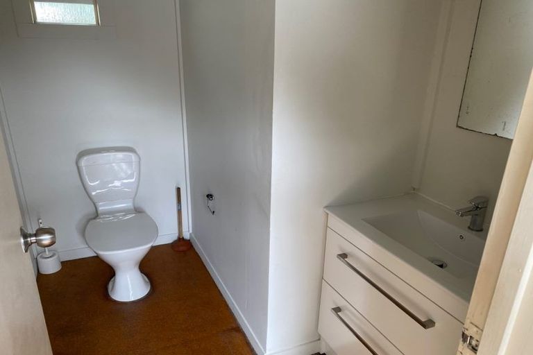 Photo of property in 52 Suva Street, Upper Riccarton, Christchurch, 8041