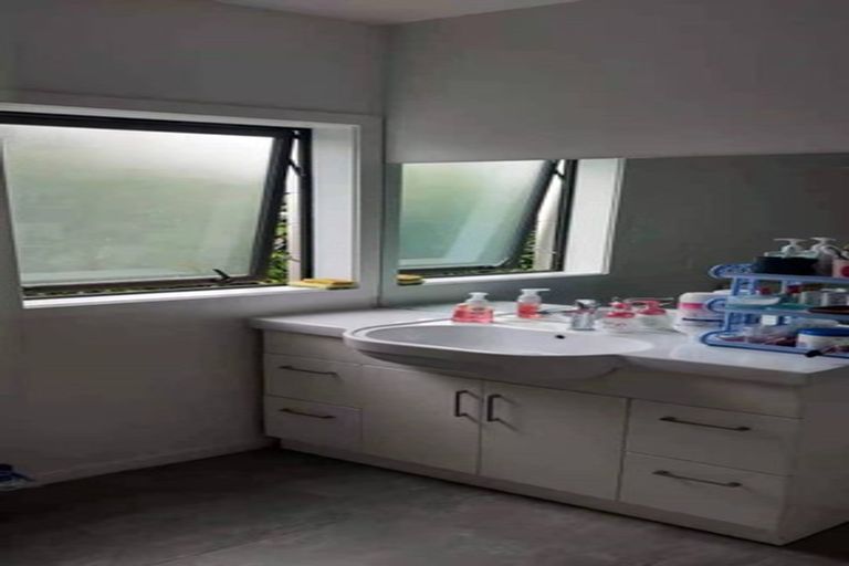 Photo of property in 19 Janome Place, Bucklands Beach, Auckland, 2014