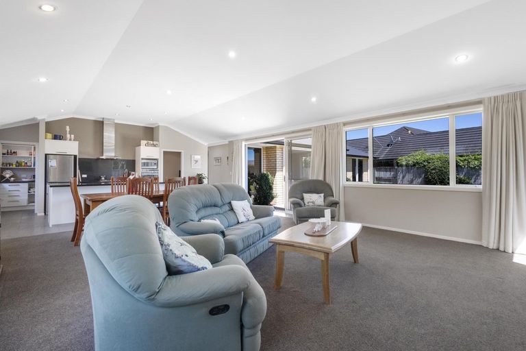 Photo of property in 6 Cotter Place, Cambridge, 3434