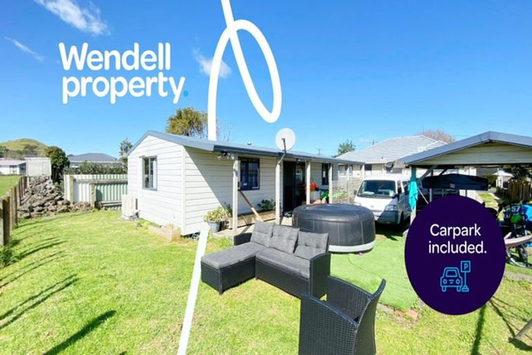 Photo of property in 9 Kiekie Road, Mangere Bridge, Auckland, 2022