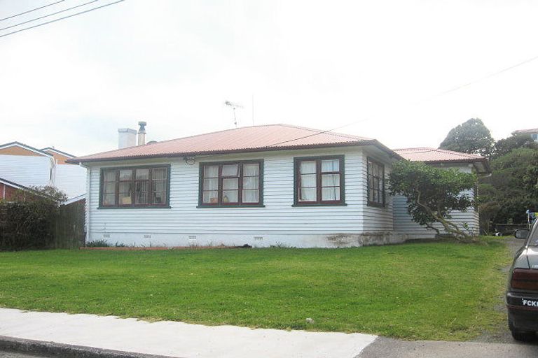 Photo of property in 3 Miriona Grove, Paekakariki, 5034