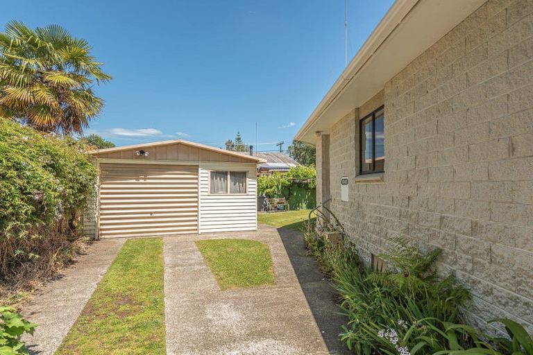 Photo of property in 8 Borlase Place, Aramoho, Whanganui, 4500