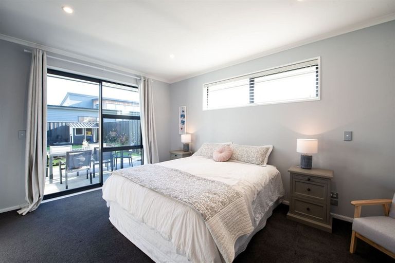 Photo of property in 11 O'rourke Place, Casebrook, Christchurch, 8051