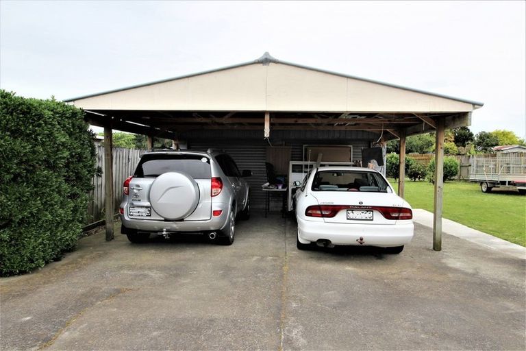 Photo of property in 69 Burgoyne Street, Woodville, 4920