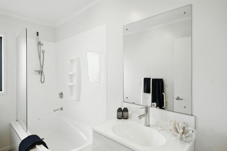 Photo of property in 73 Barnes Street, Pegasus, 7612