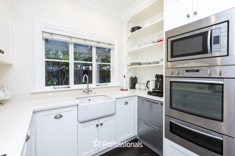 Photo of property in 337 Fergusson Drive, Heretaunga, Upper Hutt, 5018