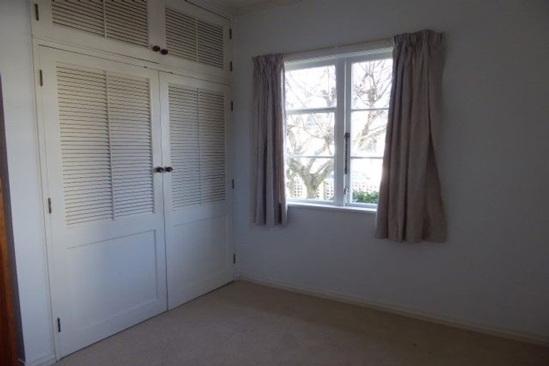 Photo of property in 5 Fry Street, Boulcott, Lower Hutt, 5010