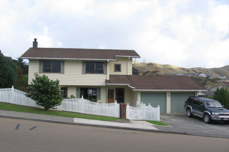Photo of property in 10 Abilene Crescent, Churton Park, Wellington, 6037