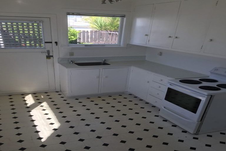 Photo of property in 3/36 Kinloch Street, St Albans, Christchurch, 8014