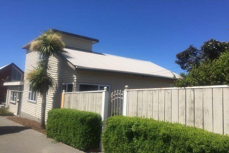 Photo of property in 61a Main Road, Redcliffs, Christchurch, 8081