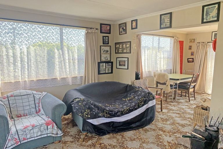 Photo of property in 28 Pakefield Street, Balclutha, 9230